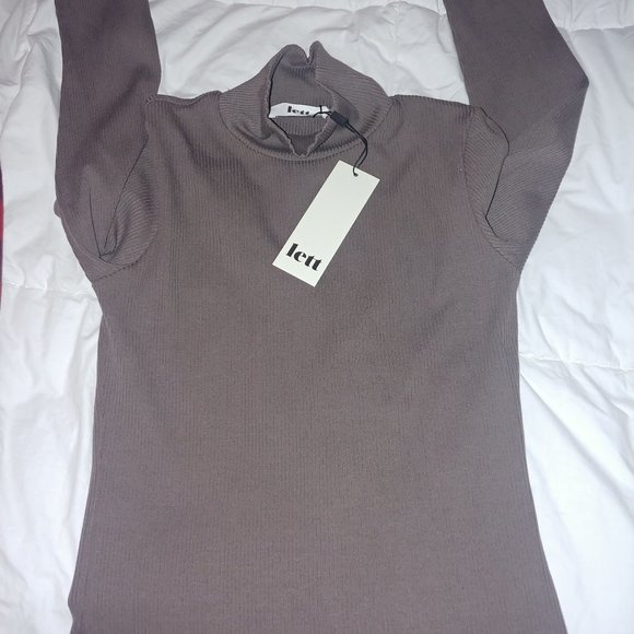 Lett Sweaters - NEW Lett brand mocha mock turtleneck